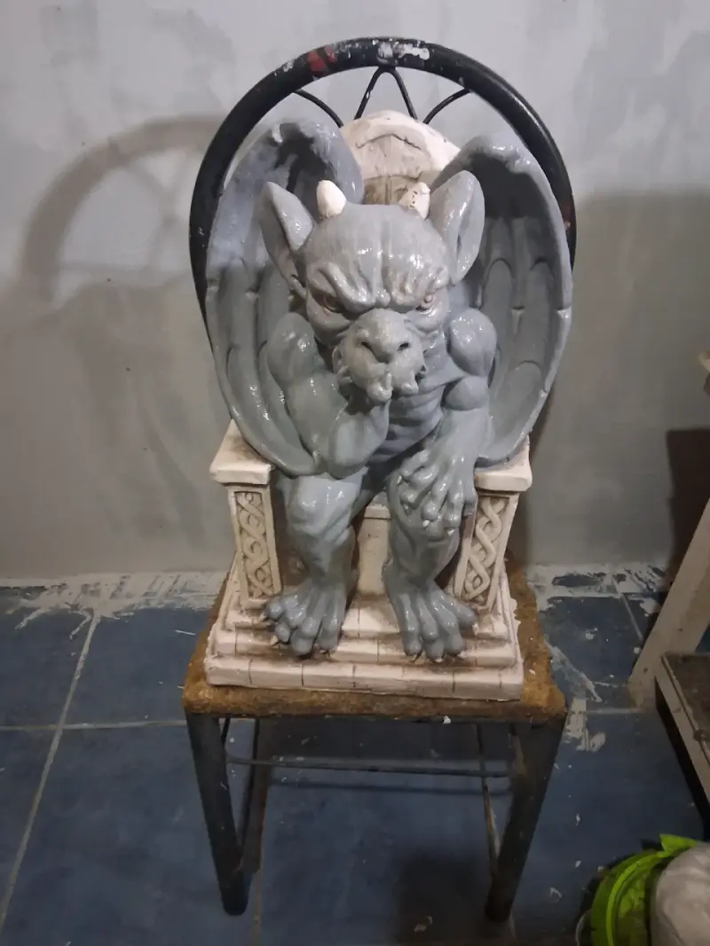 Estatua de gárgola decorativa - 5