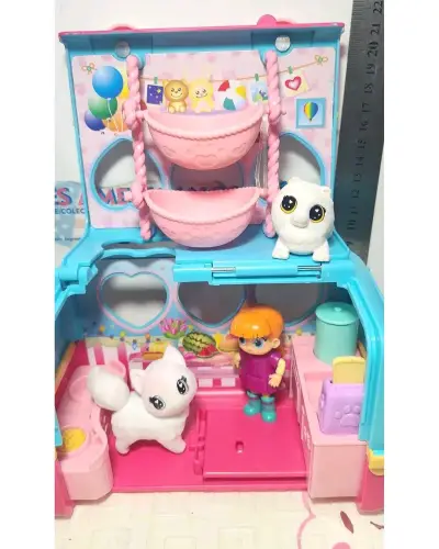 Set de juego de camión y remolque con muñeca y mascotas - miniatura 2
