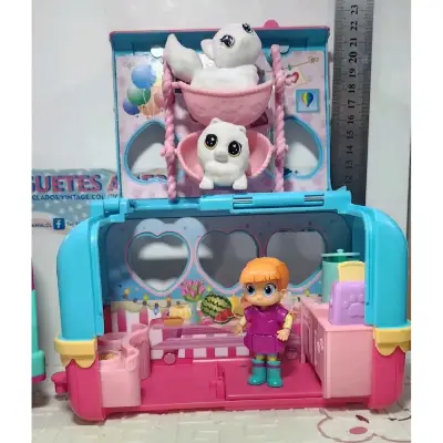 Set de juego de camión y remolque con muñeca y mascotas - miniatura 4