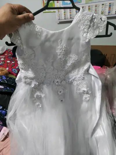 Vestido de Primera Comunión Blanco con Encaje - miniatura 1