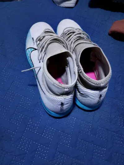 Zapatillas de fútbol Nike Mercurial blancas - miniatura 2