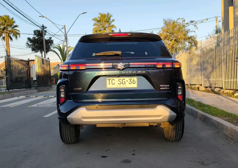 Suzuki Grand Vitara Híbrido 4x4 - 4