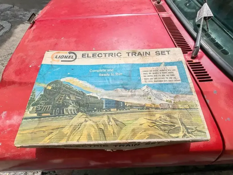 Set de Tren Eléctrico Lionel Completo y Listo para Usar - 1