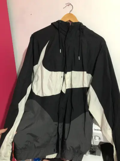 Cortaviento Nike TM - miniatura 1