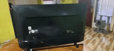 Televisor Smart TV LG 43 pulgadas Full HD - miniatura 9