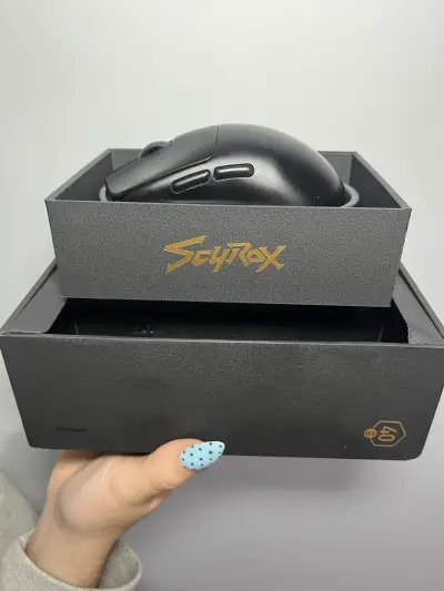 Mouse inalámbrico Gamer Scyrox V6 8K - miniatura 3