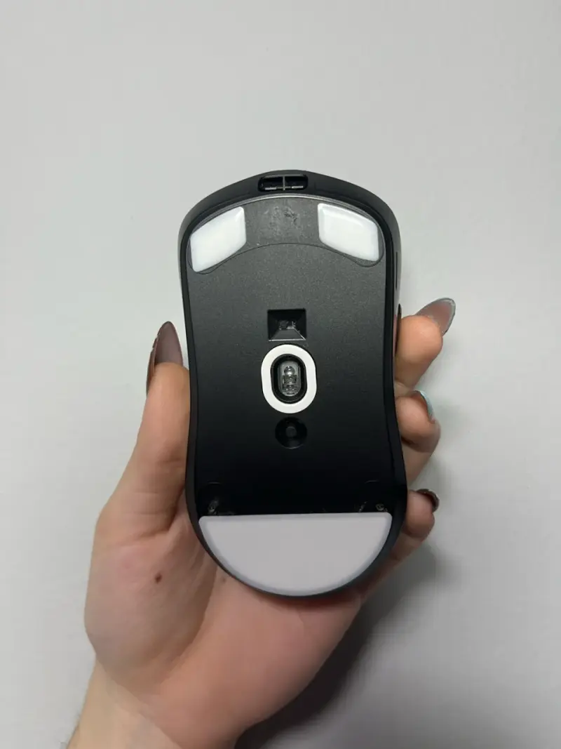 Mouse inalámbrico Gamer Scyrox V6 8K - 6