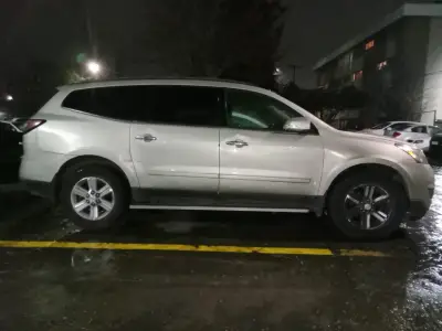 Chevrolet Traverse SUV 2013 en buen estado - miniatura 1