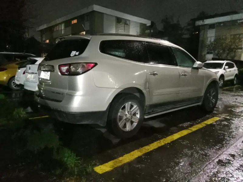 Chevrolet Traverse SUV 2013 en buen estado - 5