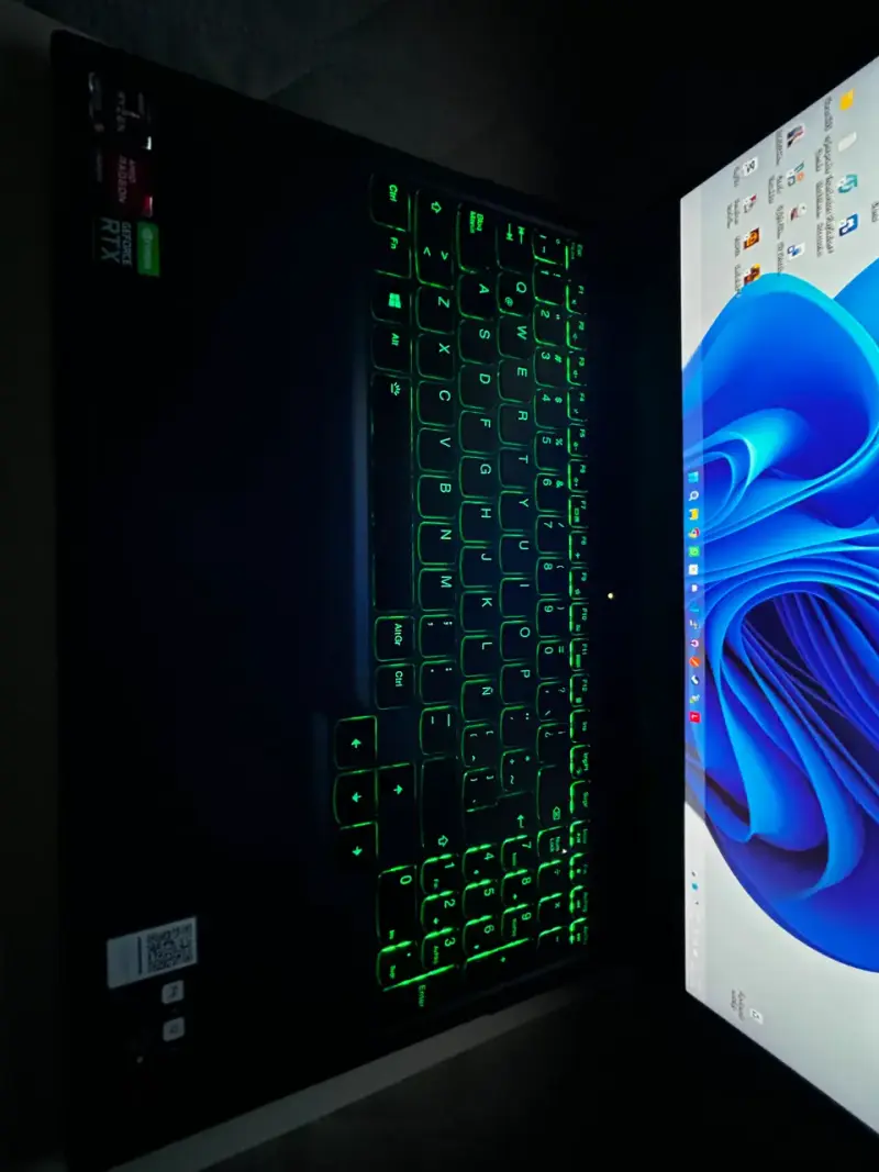 Lenovo Legion 5 - Como nuevo - 5
