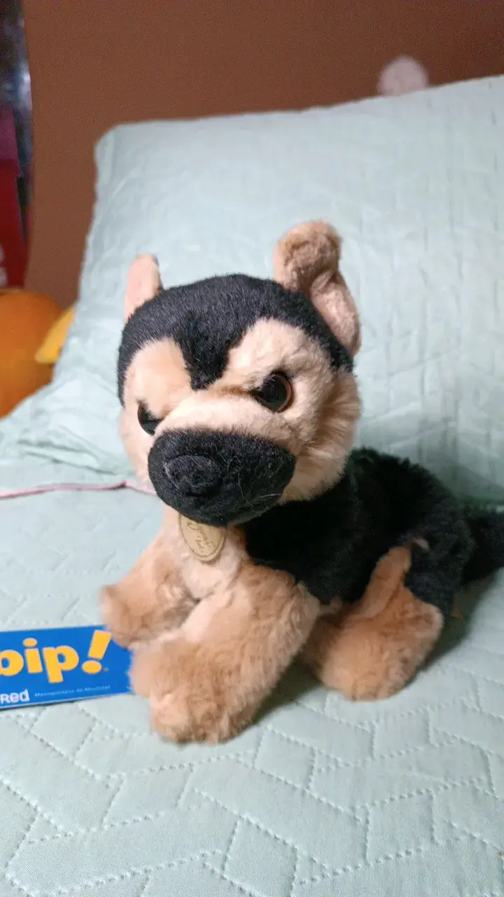Peluche perro pastor alemán suave - 1
