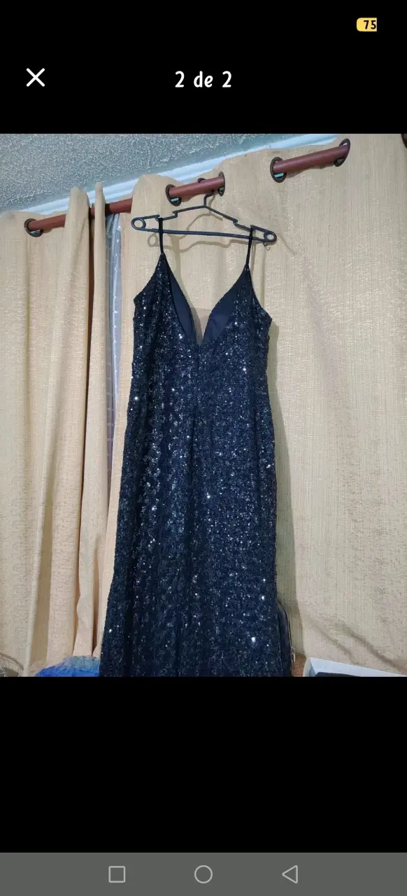 Vestido largo negro con lentejuelas elegante - 2