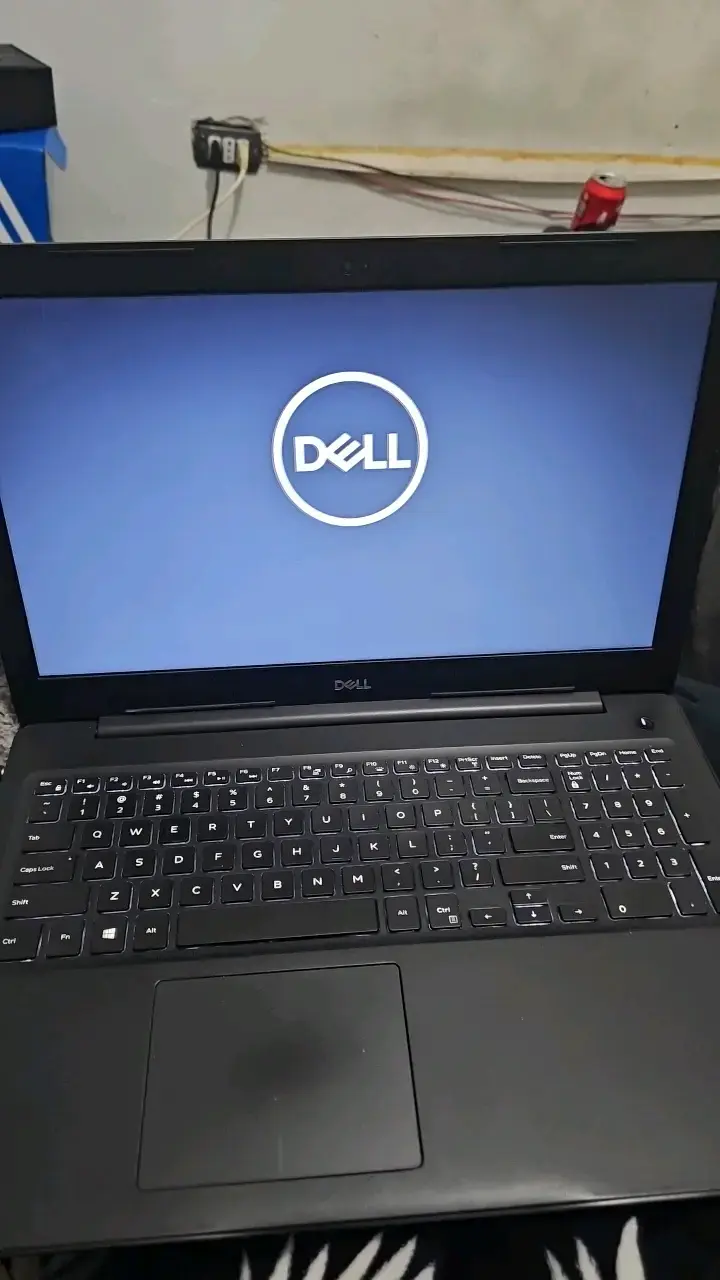 Laptop Dell en buen estado - 3