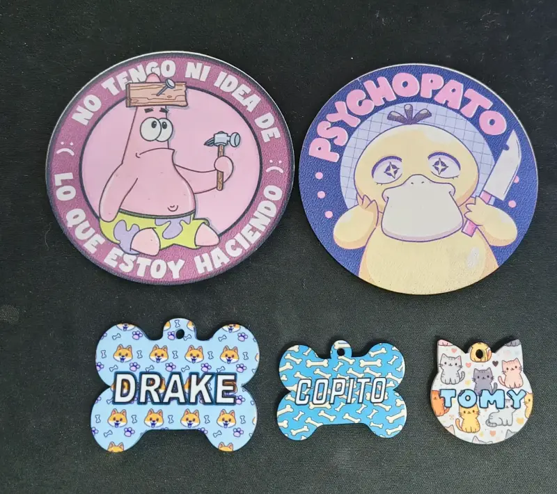 Set de porta vasos y placas para mascotas