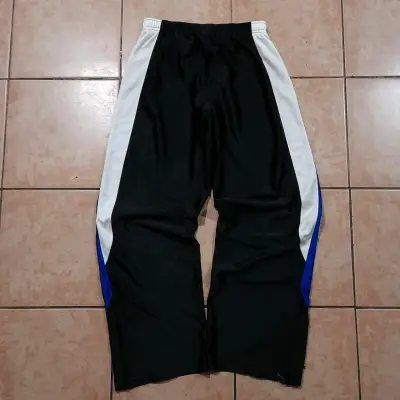 Buzo nike vintage 00' - miniatura 2