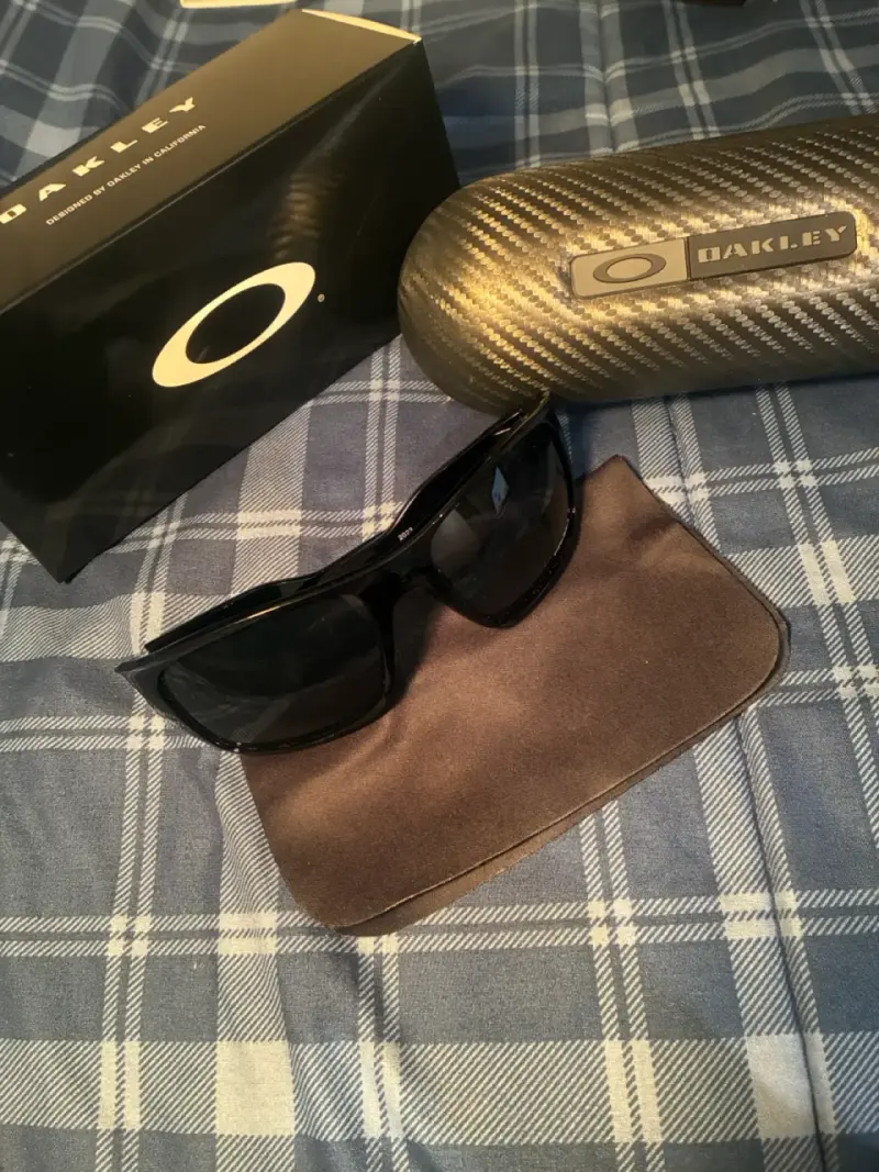 Lentes de sol OAKLEY