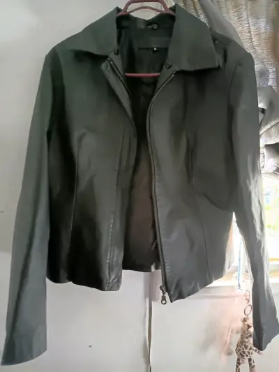 Chaqueta de cuero negra Sybilla talla M - miniatura 1
