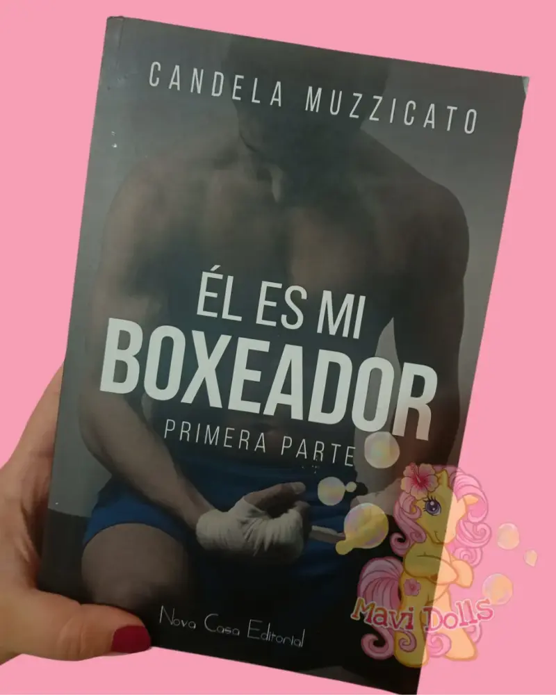 Libro 'Él es mi Boxeador' de Candela Muzzicato