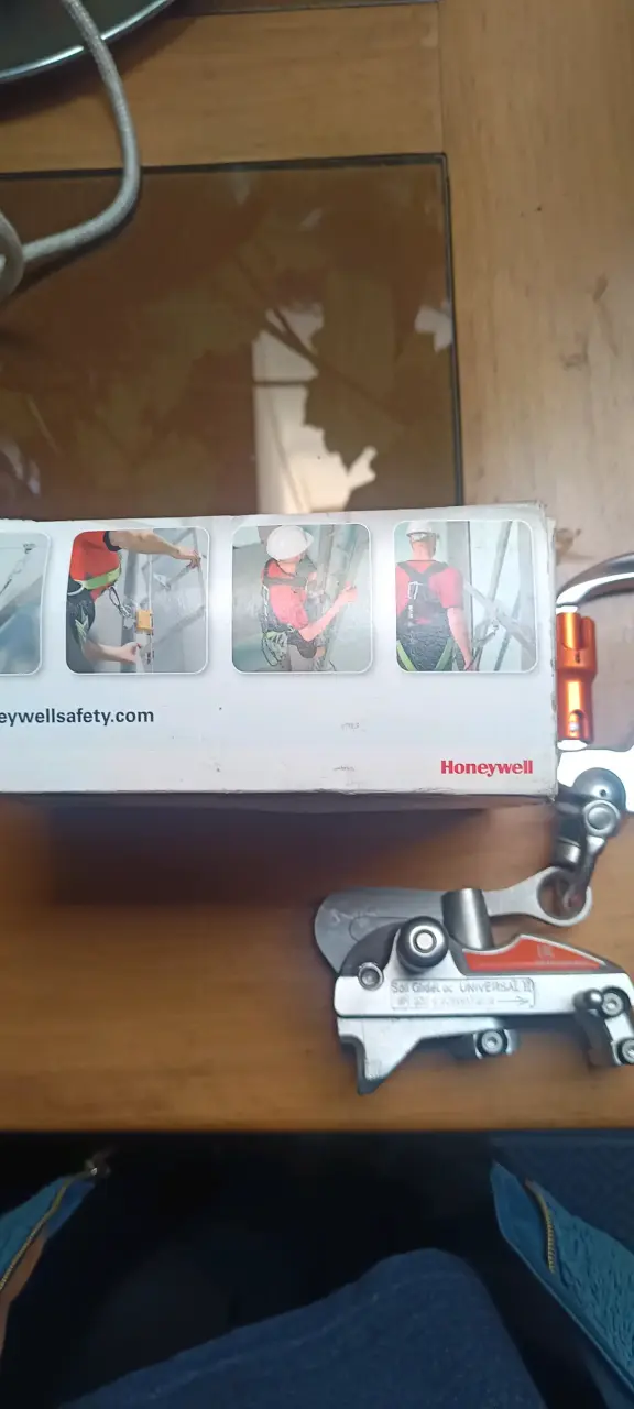 Equipo de Protección Anticaídas Miller Honeywell - 4