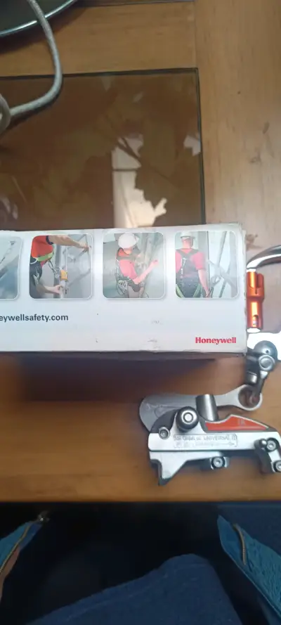 Equipo de Protección Anticaídas Miller Honeywell - miniatura 4
