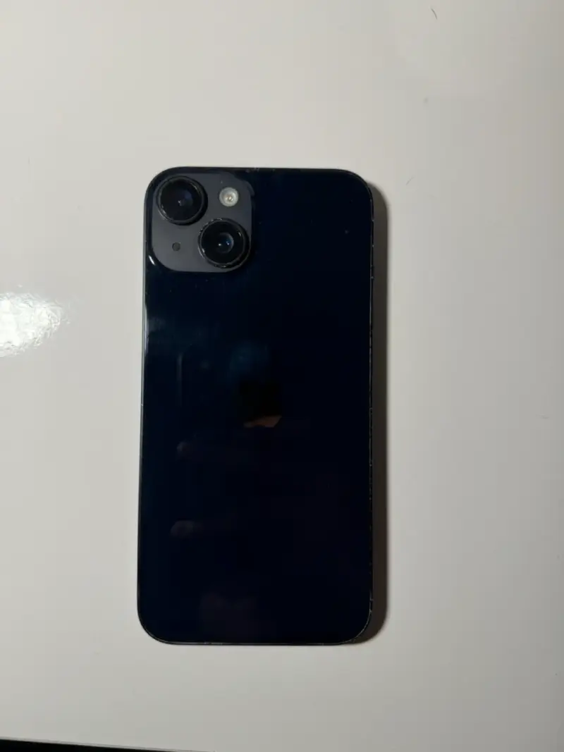 iPhone 14 en excelente estado con caja original - 2