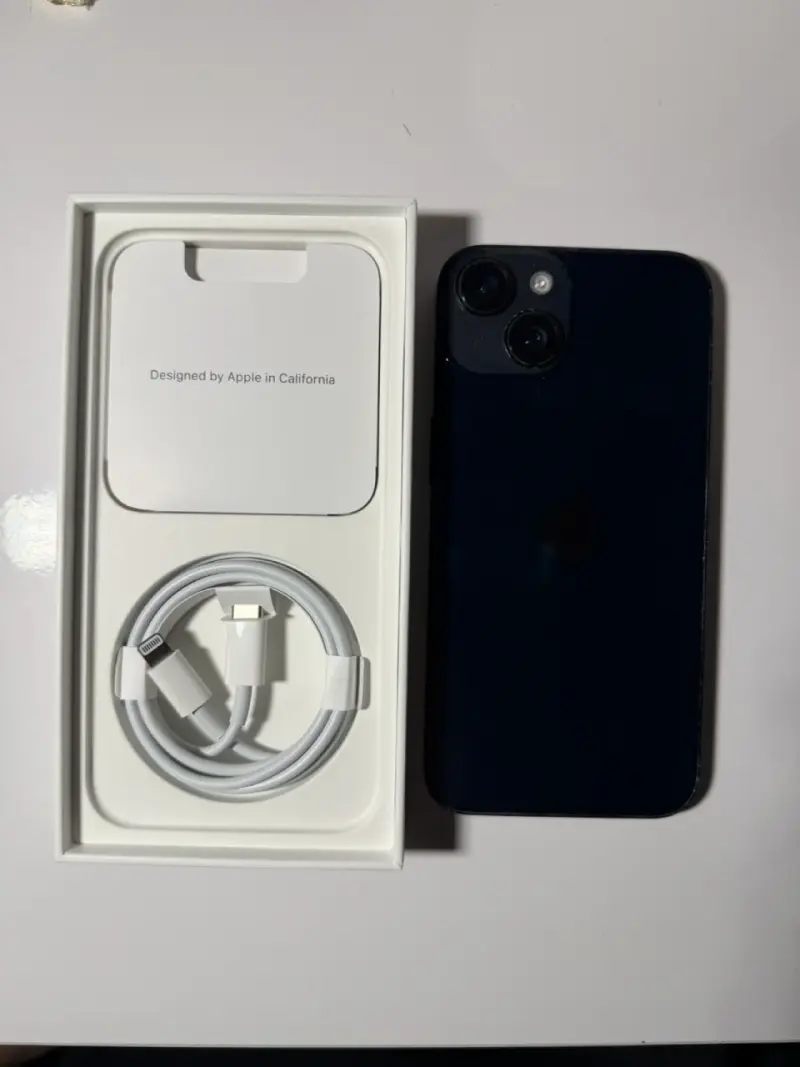 iPhone 14 en excelente estado con caja original - 4