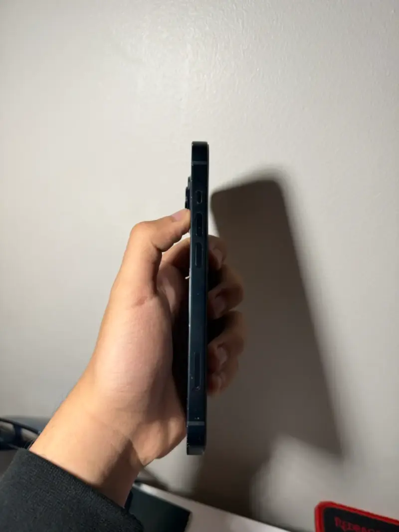 iPhone 14 en excelente estado con caja original - 5