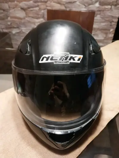 Casco de moto negro Nenki - miniatura 1