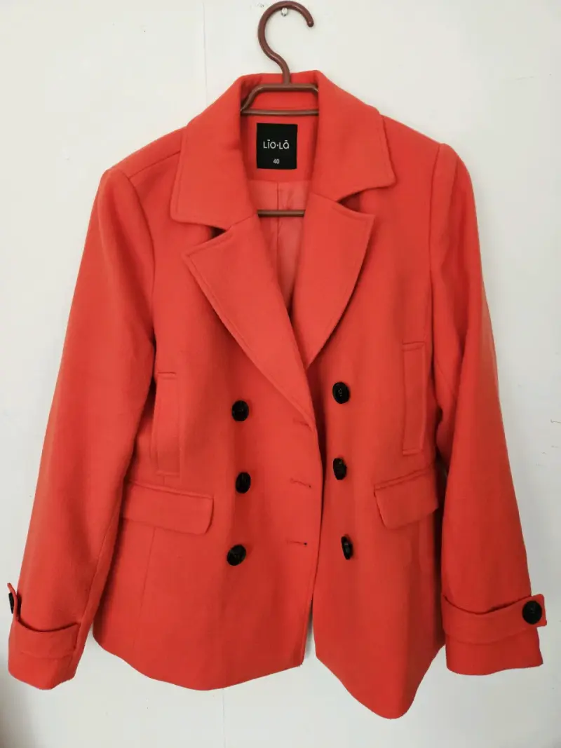 Chaqueta roja de mujer Lio-La talla 40