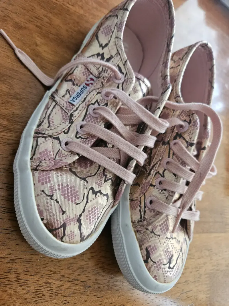 Zapatillas Superga estampado serpiente rosado - 2