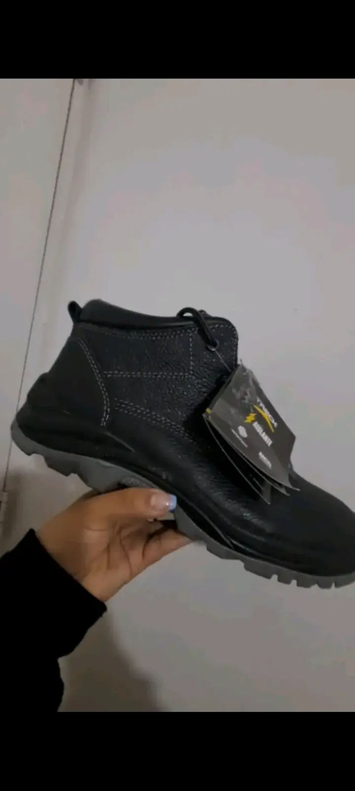 Botas de seguridad negras Treck con suela antideslizante - 2