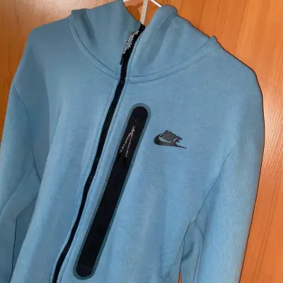Nike Tech Celeste, Talla S, OG - miniatura 2