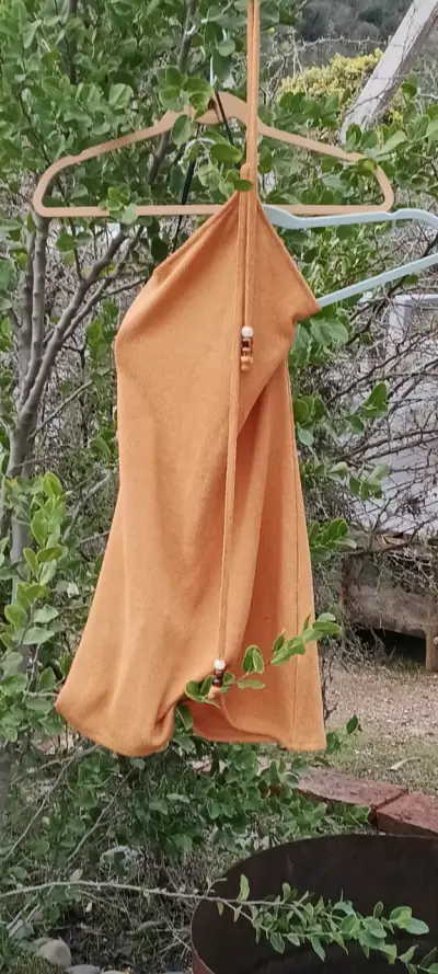 Vestido  sin mangas color naranja con detalles de - miniatura 3