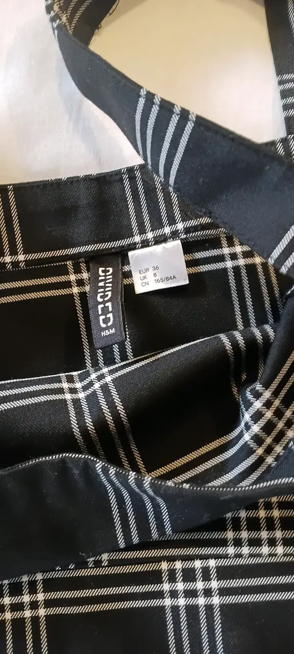 Vestido negro a cuadros H&M talla 36 - 2