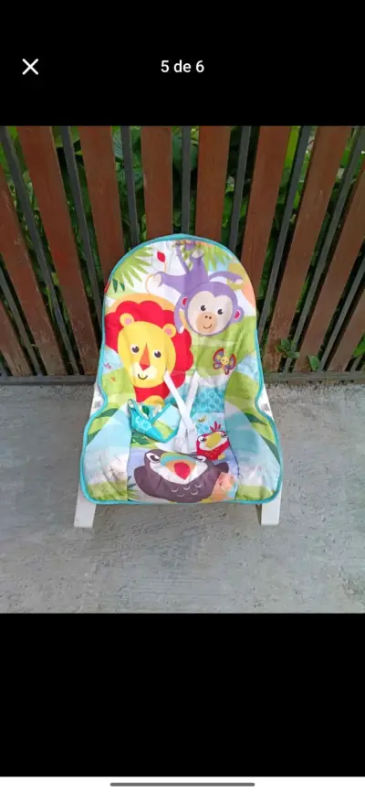 Silla de auto para bebé azul y negra - miniatura 3