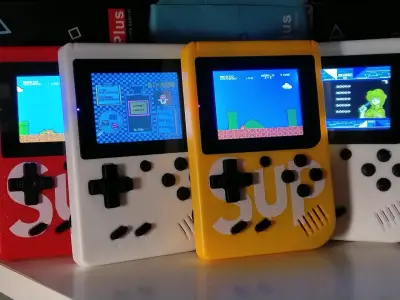 Consola portátil retro SUP con juegos clásicos - miniatura 3