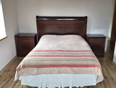 Base De Cama 2 Plazas Rosen + Respaldo + 2 Velador - miniatura 1