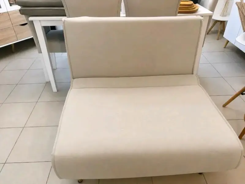 Sillón cama beige plegable en buen estado - 1