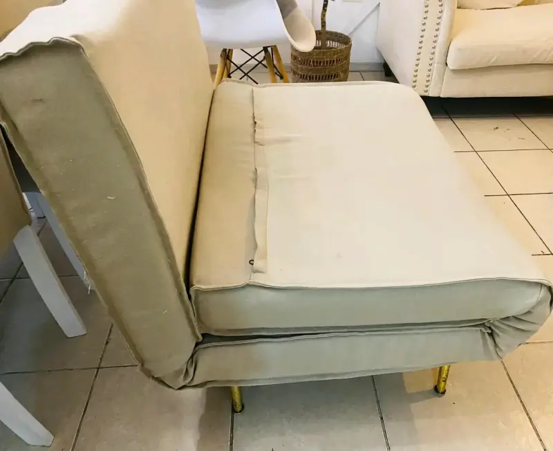 Sillón cama beige plegable en buen estado - 3