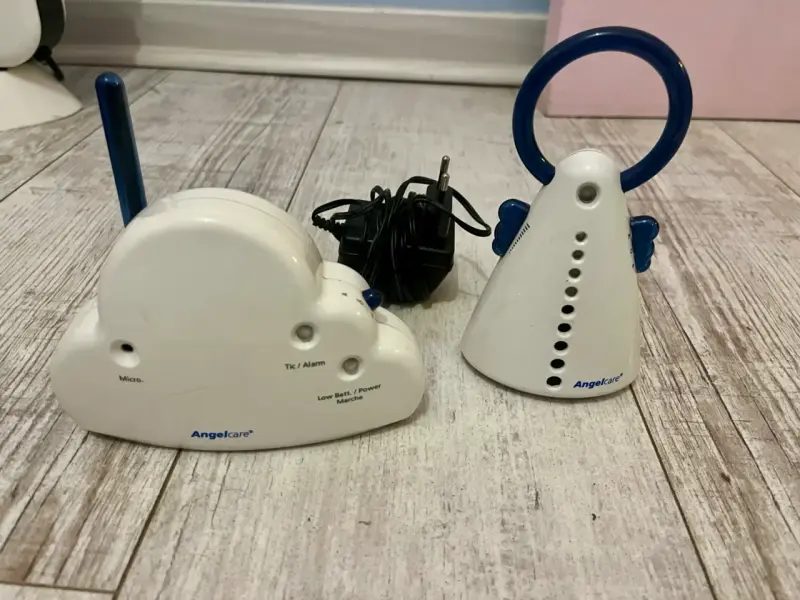 Monitor de bebé Angelcare con alarma y tic