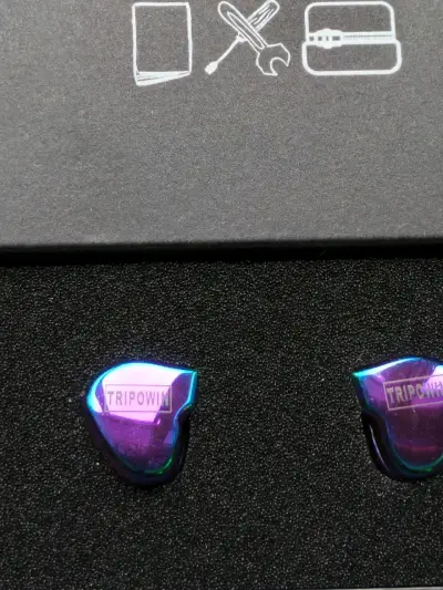 Auriculares In-Ear Tripowin TC-01 con Estuche - miniatura 2