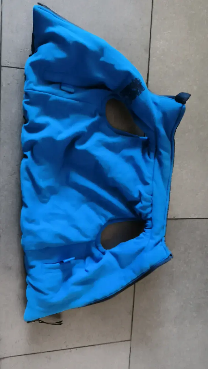 Chaqueta reversible azul para niños
