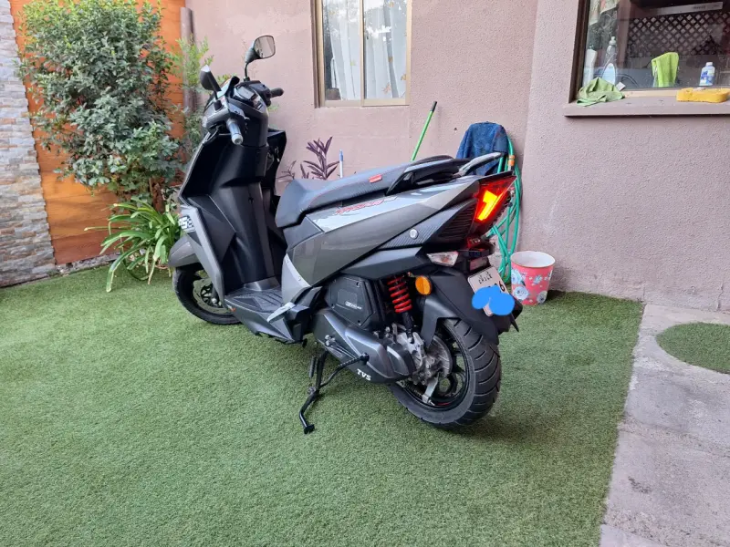 Scooter TVS NTORQ 125cc en buen estado - 3