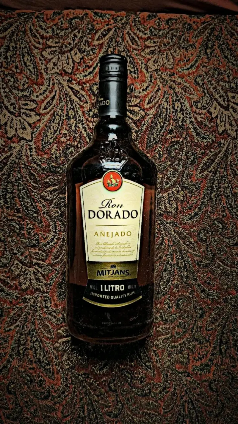 Ron Dorado Añejo Mitjans 1 Litro