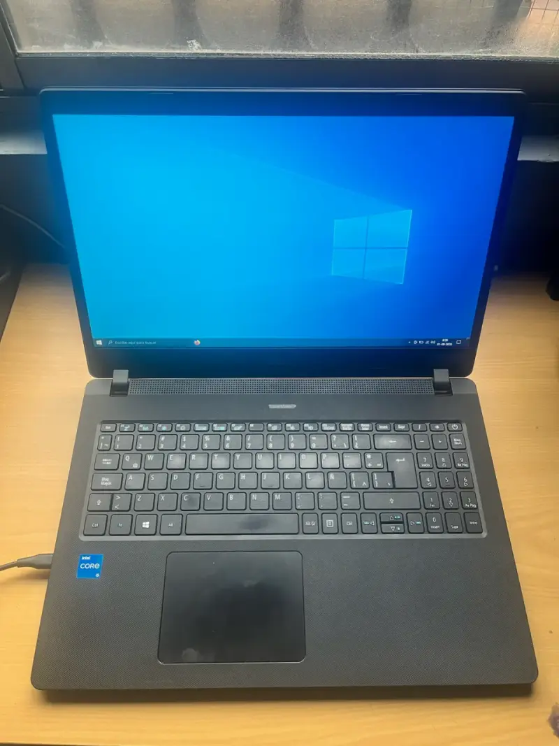 Laptop Acer Travelmate P215-53 i5 24GB RAM - 3