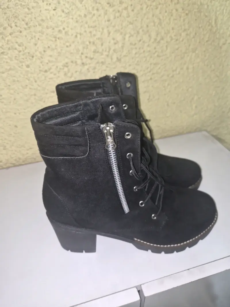 Botines negros de mujer con cierre lateral - 2