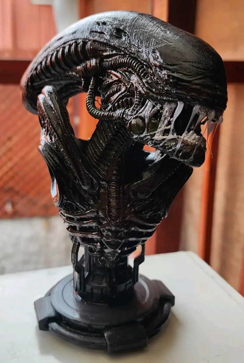 Figura de colección Alien Xenomorfo