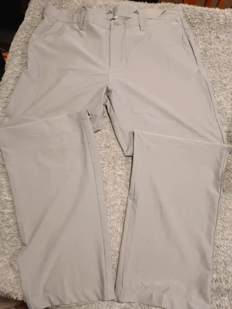 Pantalones de golf grises Adidas para hombre