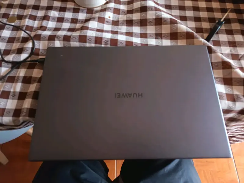 Laptop Huawei MateBook D15 Ryzen 5 8GB RAM - 3