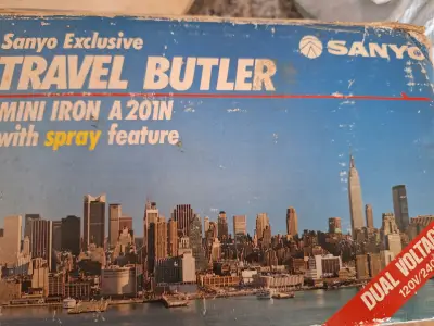 Plancha de viaje Sanyo Travel Butler con spray - miniatura 1